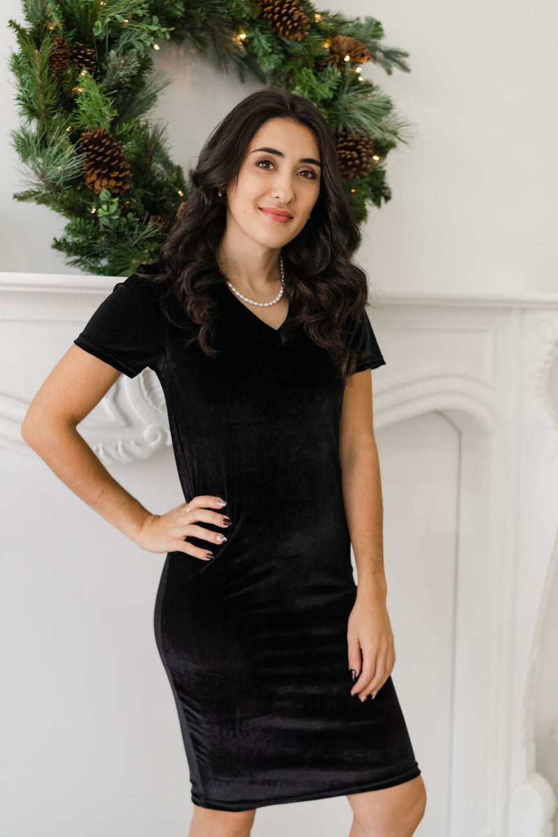 INTRIGUE V-neck dress - black velvet